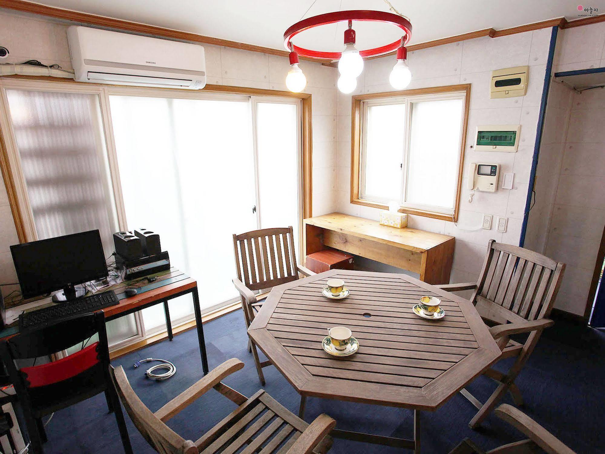 W Mini Hotel Dongdaemoon Seoul Eksteriør bilde